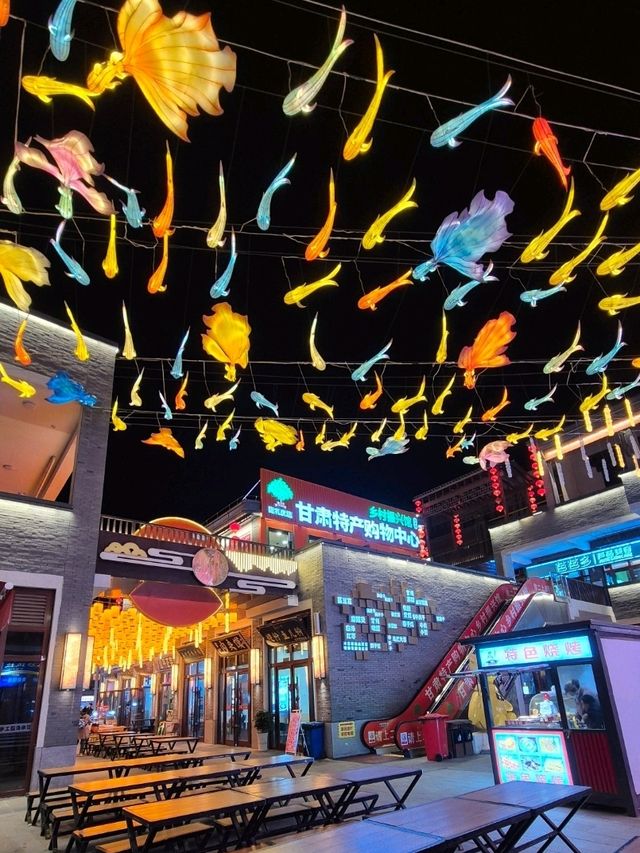 Zhangye's Streets: Where History Whispers 🏮✨