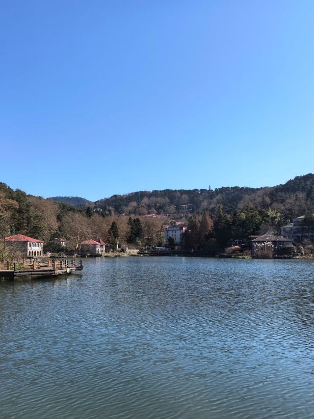 晴天登廬山獨享美景