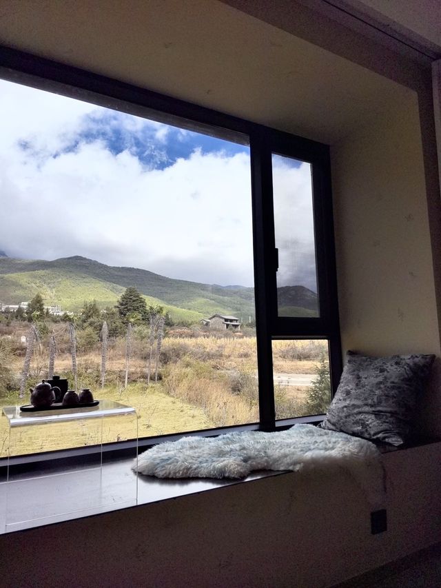 麗江民宿封神雪山腳下睡進日照金山的溫柔裡