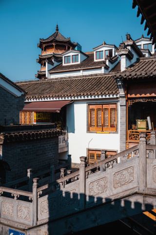 合肥CityWalk｜一秒穿越！城隍廟的光影大片攻略