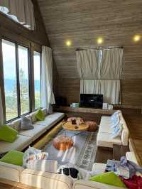 普洱躺進雲海裡!茶山木屋太治癒了