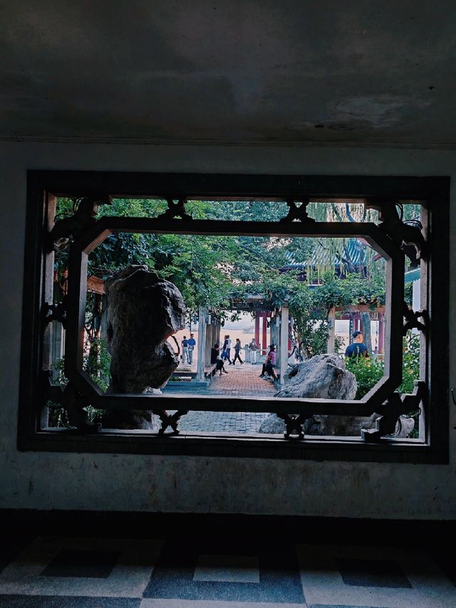 杭州柳浪聞鶯:從隱秘小徑到絕美落日,這片秘境藏著多少驚喜? 杭州柳浪聞鶯:從隱秘小徑到絕美落日,這片秘境藏著多少驚喜?