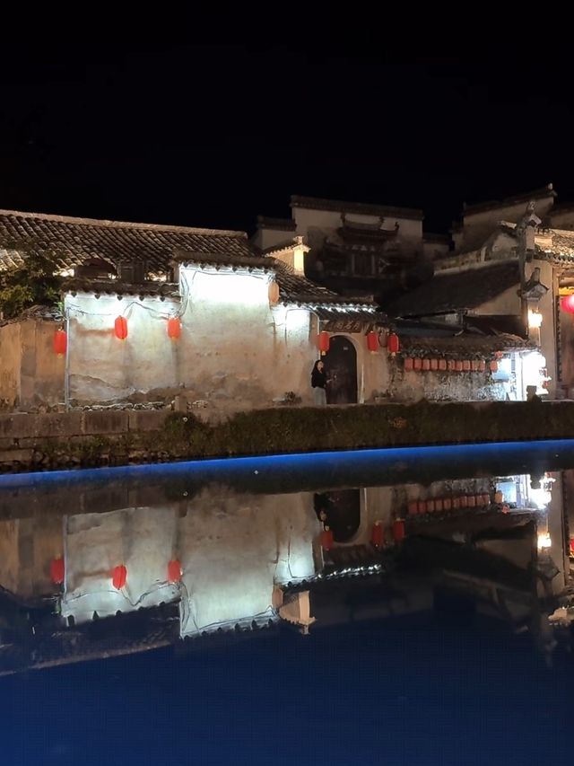 水墨宏村邂逅徽派建築的浪漫之夜 水墨宏村邂逅徽派建築的浪漫之夜