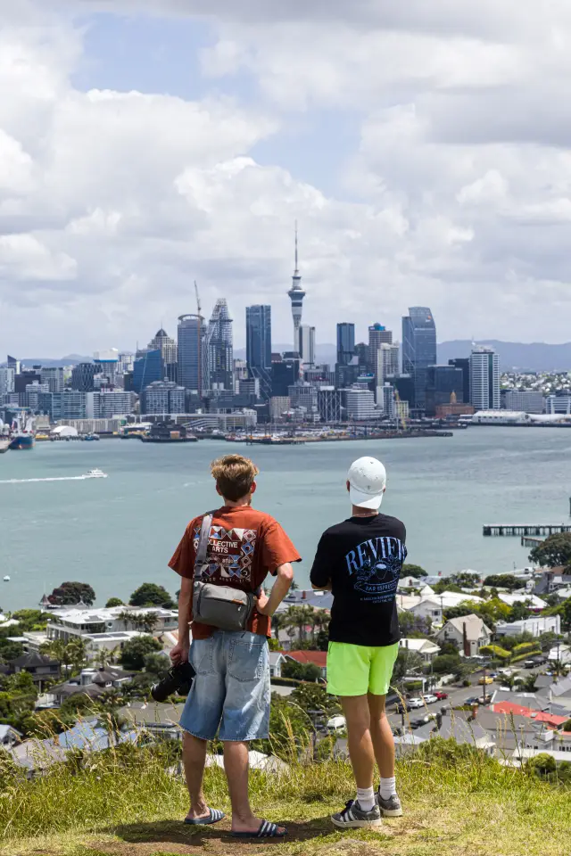 Devonport Auckland Guide