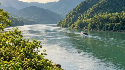 อำเภอที่ National Geographic ยกให้เป็นสถานที่ท่องเที่ยวที่ดีที่สุดในโลก มันจะสวยสะกดใจขนาดไหนกันนะ — traveler post in ถงหลู่