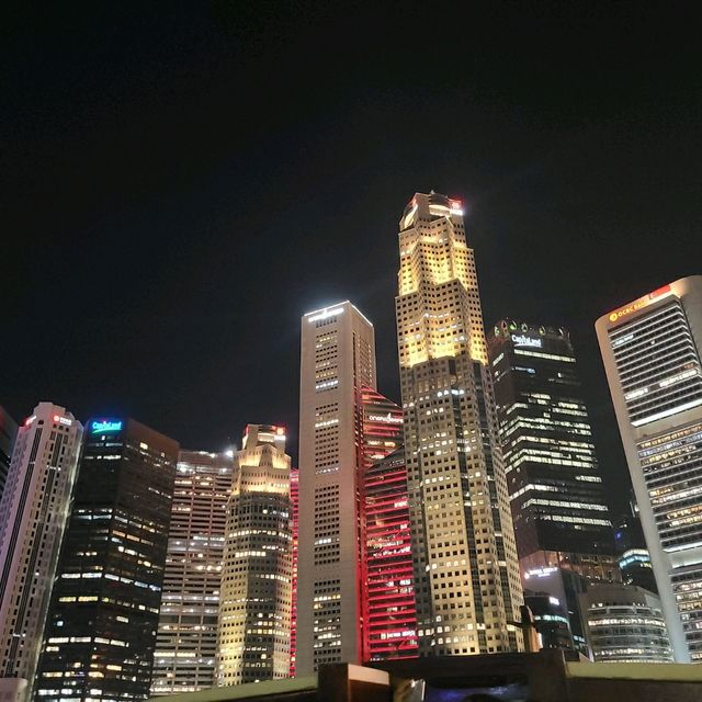 싱가포르의 야경을 온전히 즐길 수 있는 클라키 퀘이 리버크루즈