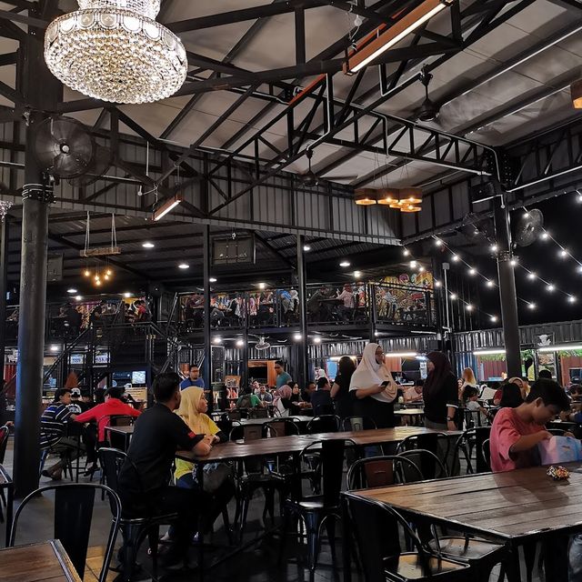 Lepak Luu Cafe