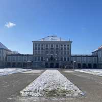 雪のニンフェンブルク城