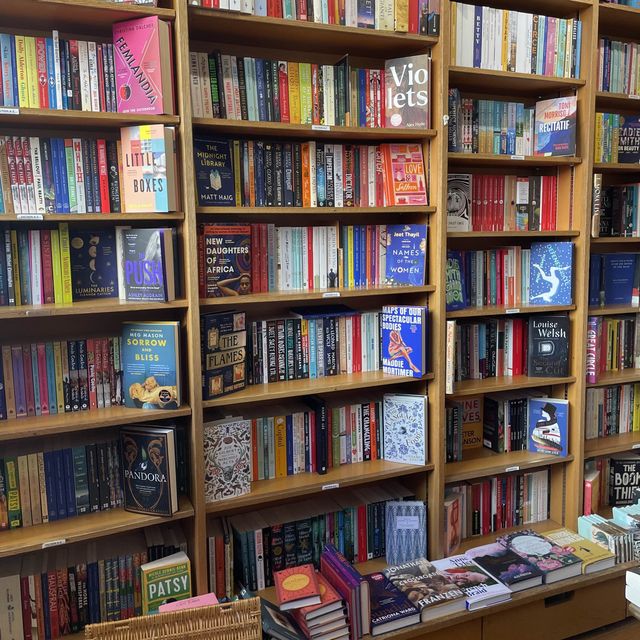 영화 노팅힐 촬영지! 노팅힐 북 샵(The Notting Hill Book Shop)