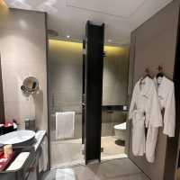 Swissotel Singapore Creste Suite Room