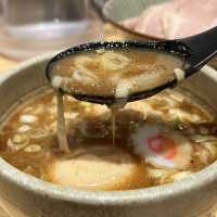 【奈良・大和西大寺】奈良の人気ラーメン店のセカンドブランド「NOROMANIA」