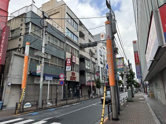東京・世田谷。『三茶しゃれなあど』の愛称がある『茶沢通り』