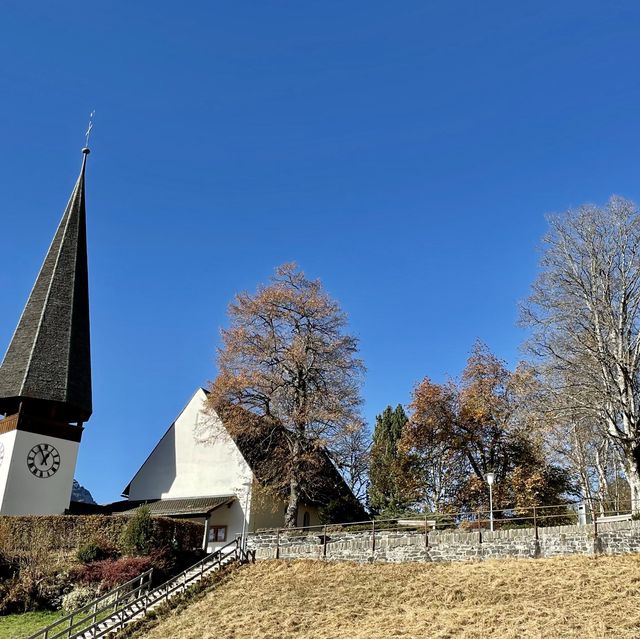 Wengen Wonders: Autumn Strolls, Friendships