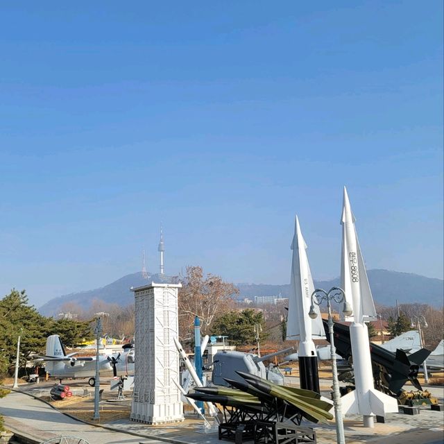 대형무기들을 직접 체험할 수 있는 전쟁기념관 야외전시장🧨