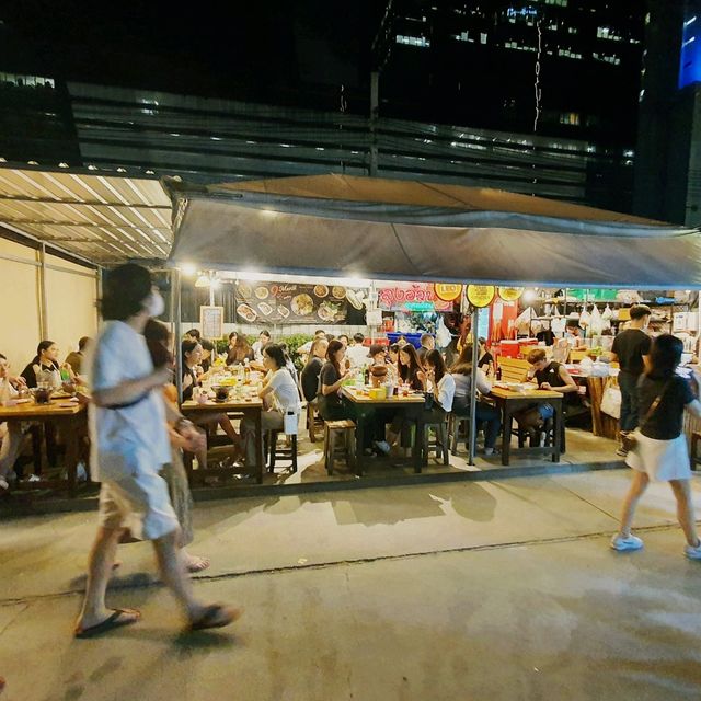 🇹🇭 야시장하면 방콕! 방콕하면 야시장 '쩟페어 야시장'