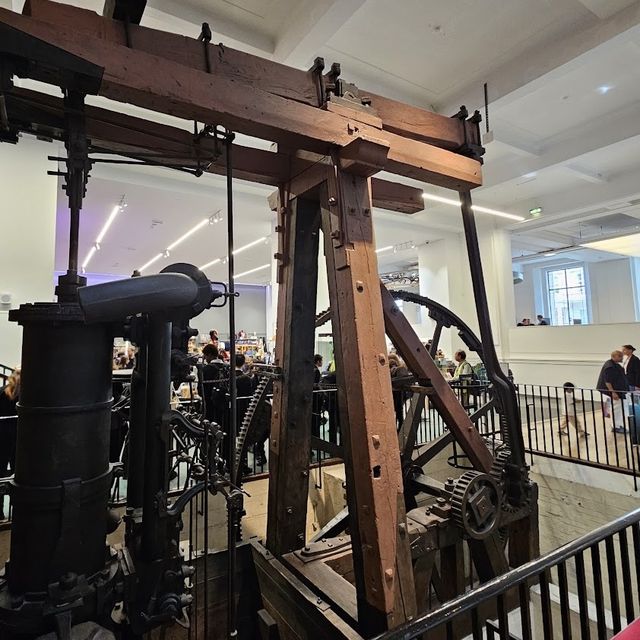 Interesting Museum with many amazing display