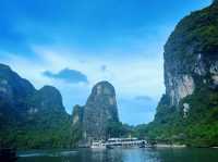 Sailing Through Halong’s mysteries 