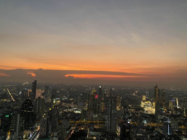 Mahanakhon Bangkok Skywalks 