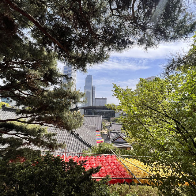 Place to visit in Korea (Bongeunsa Temple)