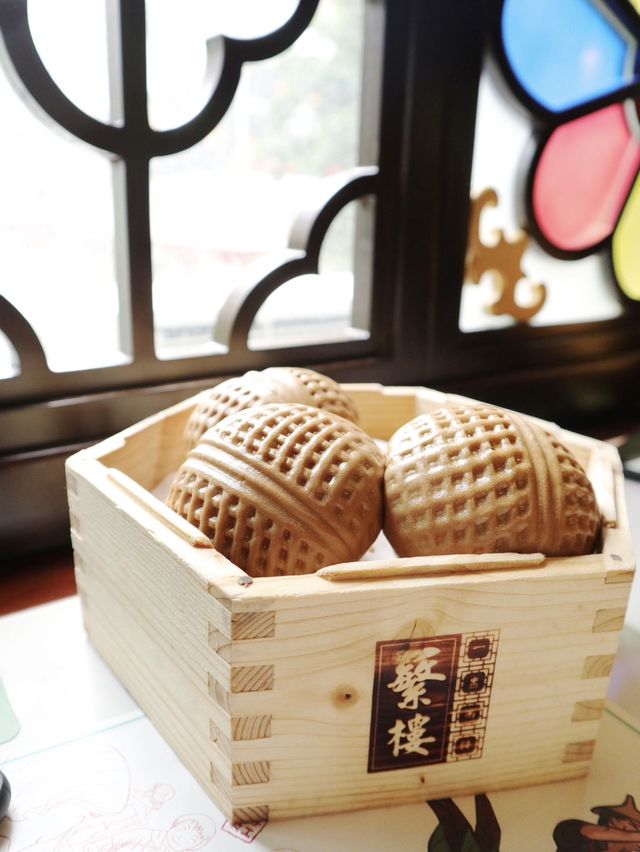 【深圳古色古香茶樓吃精美點心】