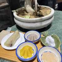 โรงน้ำชามิตรามิตร ร้านสุดคลาสสิกบนถนนพระอาทิตย์📍