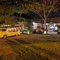 Rustic Market. An awesome hang out spot!!