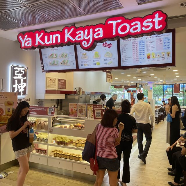 Good local breakfast spot at Ya Kun