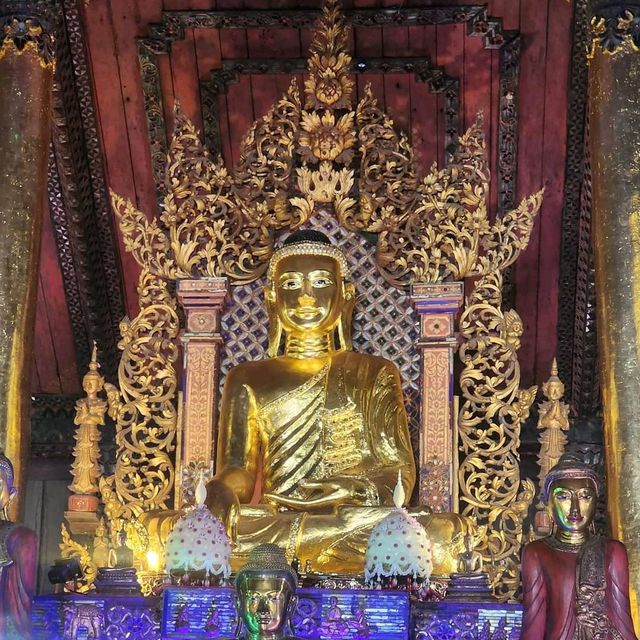 วัดนันตาราม งดงามด้วยพุทธศิลป์แบบพม่า
