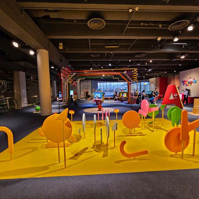 與恐龍共舞：香港科學館古生物展覽帶你探索失落的世界！