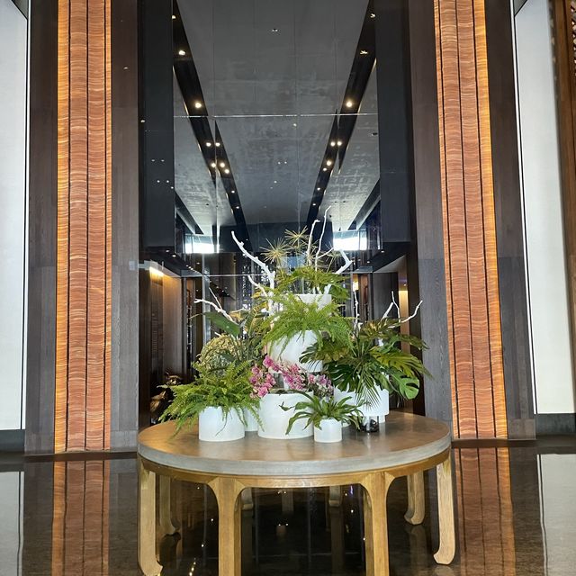 The luxurious lobby of Silk Place Tainan