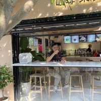 ☕️【肇慶Hipster必訪！佐佑茶飲】挑戰你味蕾的微光咖啡小屋！