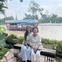 “สำเภานาวา” ร้านอาหารไทยโบราณ ริมน้ำ อยุธยา