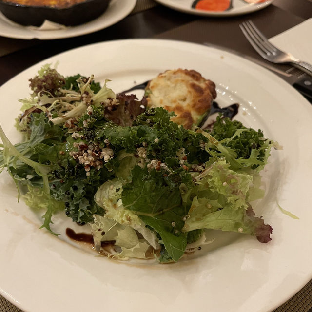 九龍城好食西餐，驚喜豬架特別！