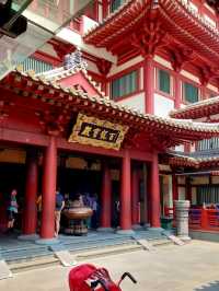 Spiritual Tranquility at Chinatown Singapore
