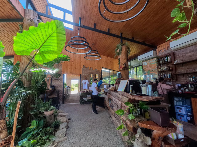 คาเฟ่สวนเย็นเซ 🍵☕️