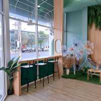 คาเฟ่ขอนแก่น The simple cafe and bakery