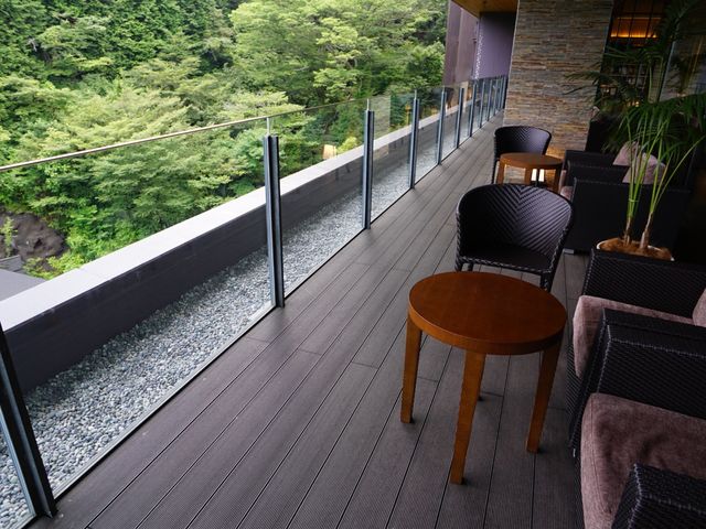 【神奈川】インフィニティ風呂からの絶景！箱根小涌園 天悠