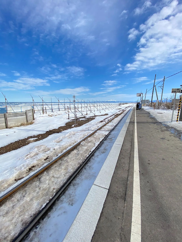 オホーツク海に一番近い駅