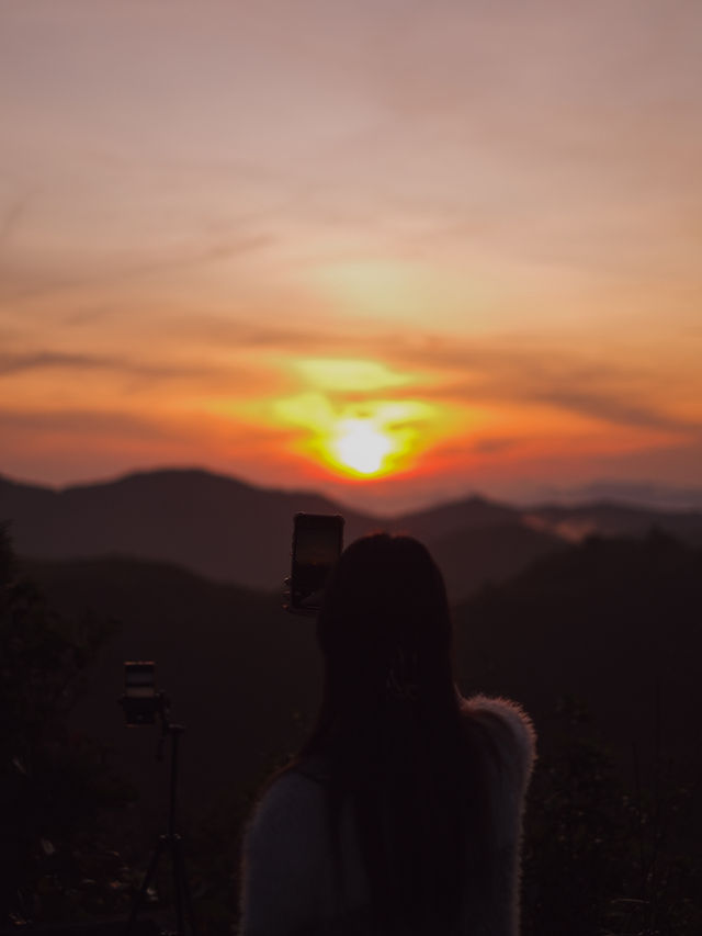 เนินช้างศึก จากบ้านอีต่อง ⛰️