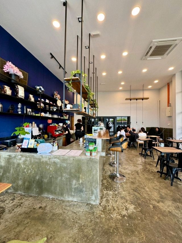 Hidden Cafe - QAVAH by js
