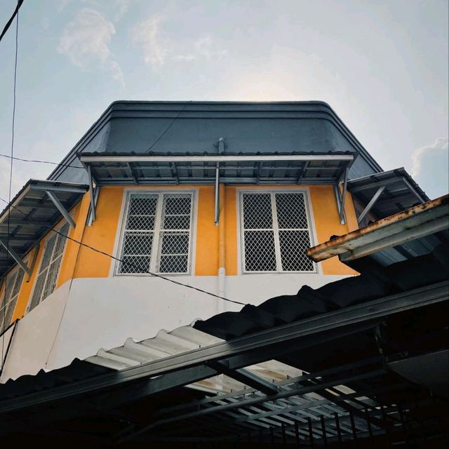 LEGION COFFEESHOP | VERY NOSTALGIC AND AESTHETIC