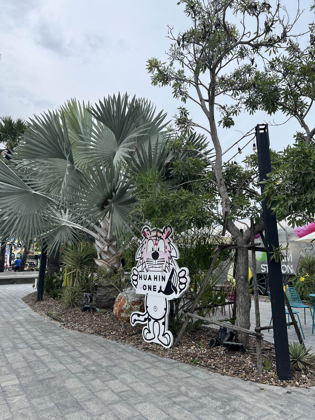 ITim Station ร้านไอศครีมที่ Huahin one