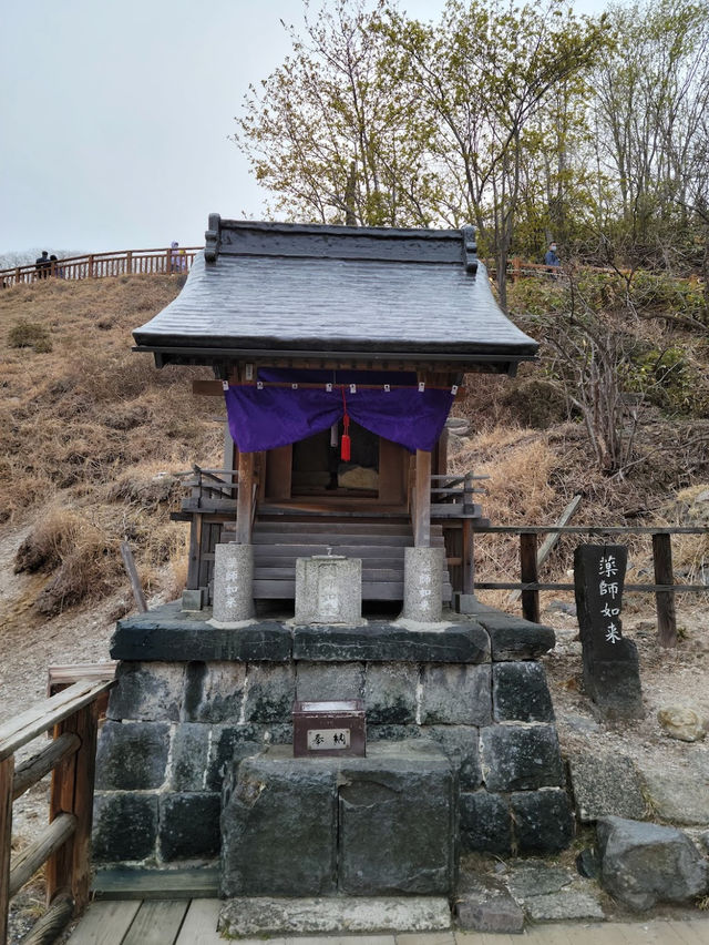 Jigokudani (Hell Valley) 