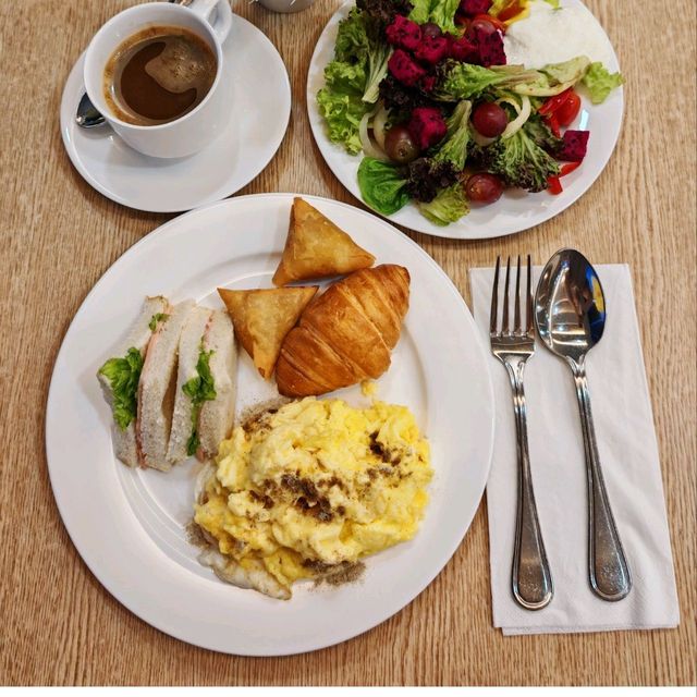Awesome Breakie @ Sfera Hotel, Seri Manjung