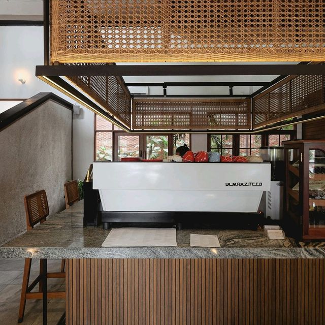 📌 KINA CAFFE | Providing various spaces for you.