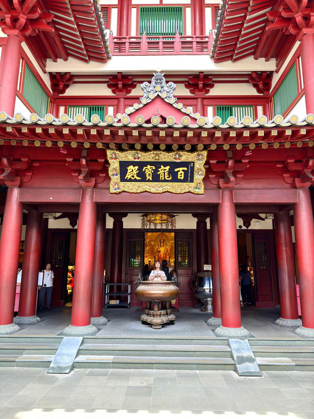 シンガポール　シンガポール観光　Buddha Tooth Relic Templeはパワースポット過ぎた！