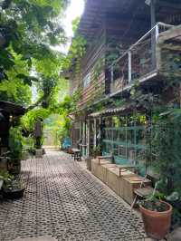 บ้านข้างวัด | เชียงใหม่ 🏡🎨🌿🥤