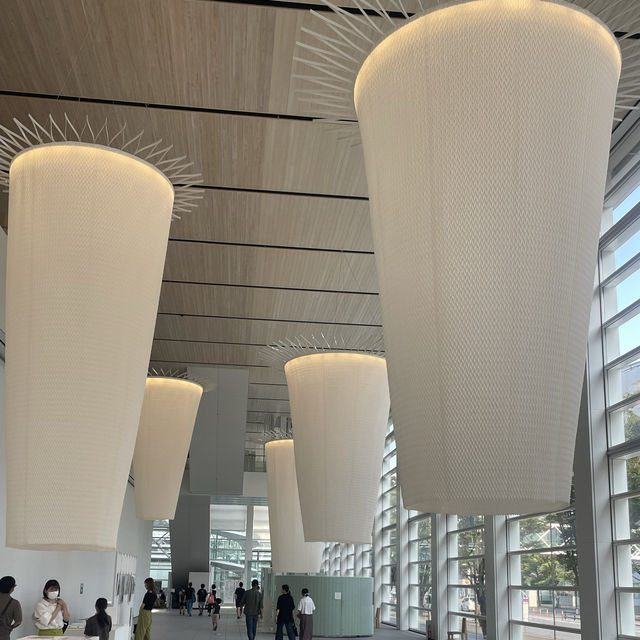 【大分】世界的な建築家 坂 茂 氏の設計による開放感溢れる美術館✨