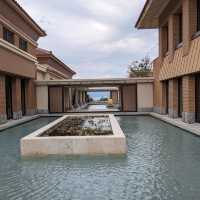 Indulge in luxury and nature at The Ritz-Carlton, Okinawa. Where azure seas meet lush greens, and re