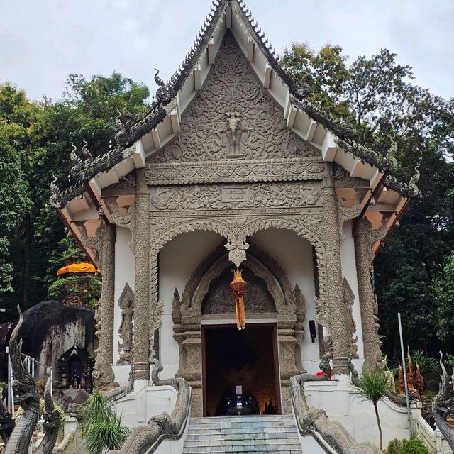 เชียงแสน Day Trip ปั่นจักรยานชมเมืองเก่าชิลๆ 🤩